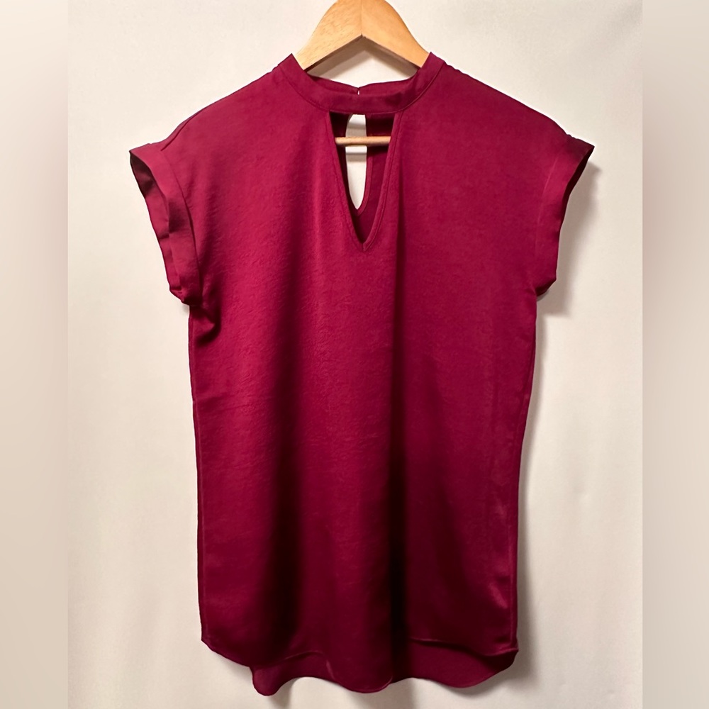 Women’s Express Top - satin look material with key hole size small